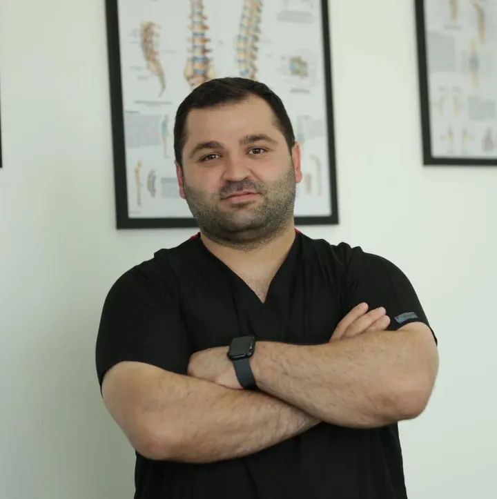 Fizyoterapist Aziz Nedim Hakkında